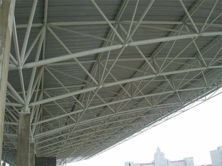 桦甸学院体育场网架工程