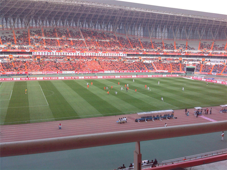 桦甸大学体育场看台网架