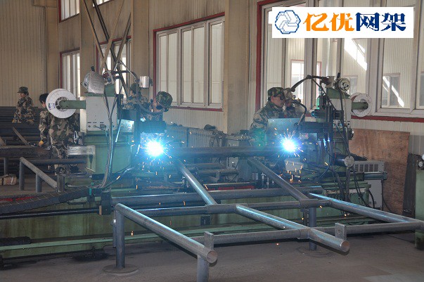 桦甸螺栓球网架加工车间